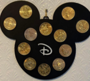 🖤 Support murale décorative – Style Disney